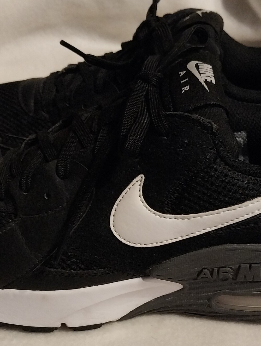 Nike Air Max ExceeWomen's Shoes Size 10 Black